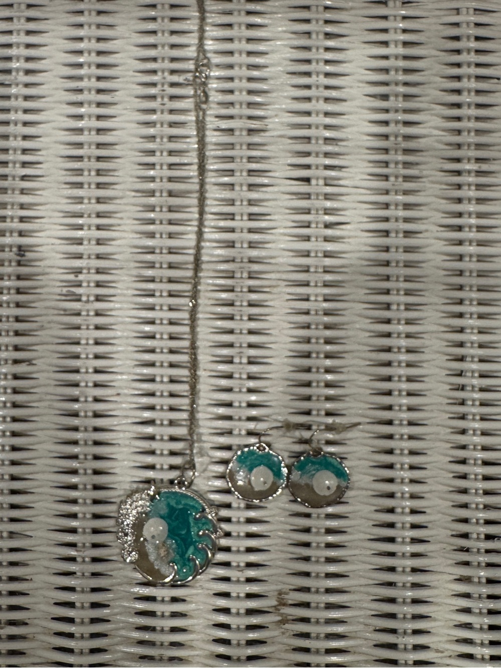 Beachy handmade resin earrings and necklace set